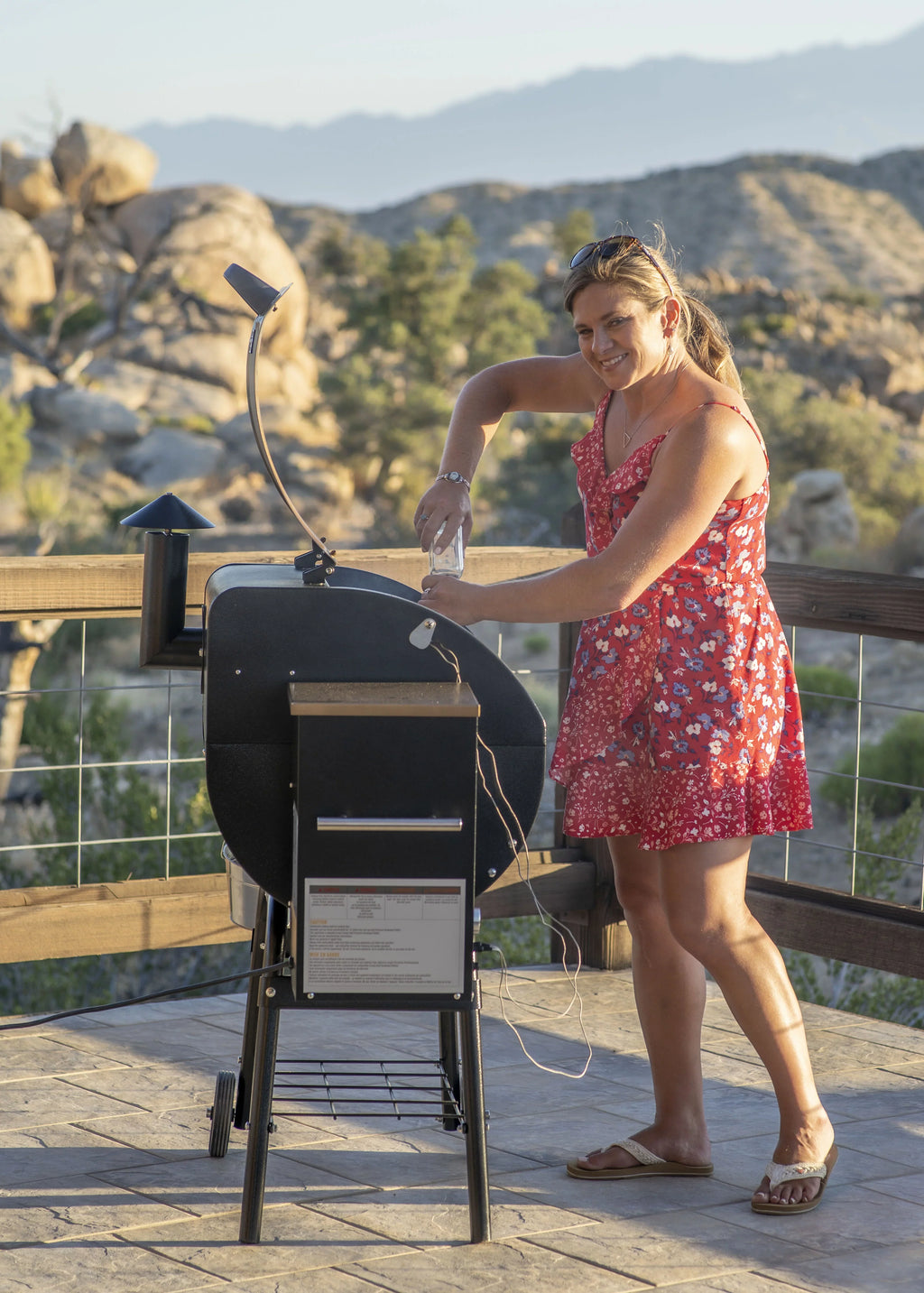 Ash Feature, Cleanout PID Patented Controller Camp Grill Pellet Bronze with PG24STXB Smoke Smoker - Chef 10 Settings, Temperature