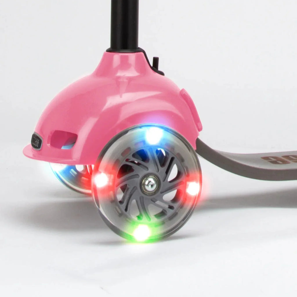 Nutcase Three Scooters Wheel Berry Scooter