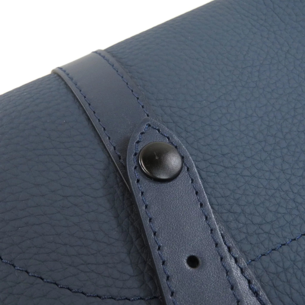 M58475 Louis Men's Leather Vuitton Christopher (Good) Taurillon Shoulder Bag Pre-Owned