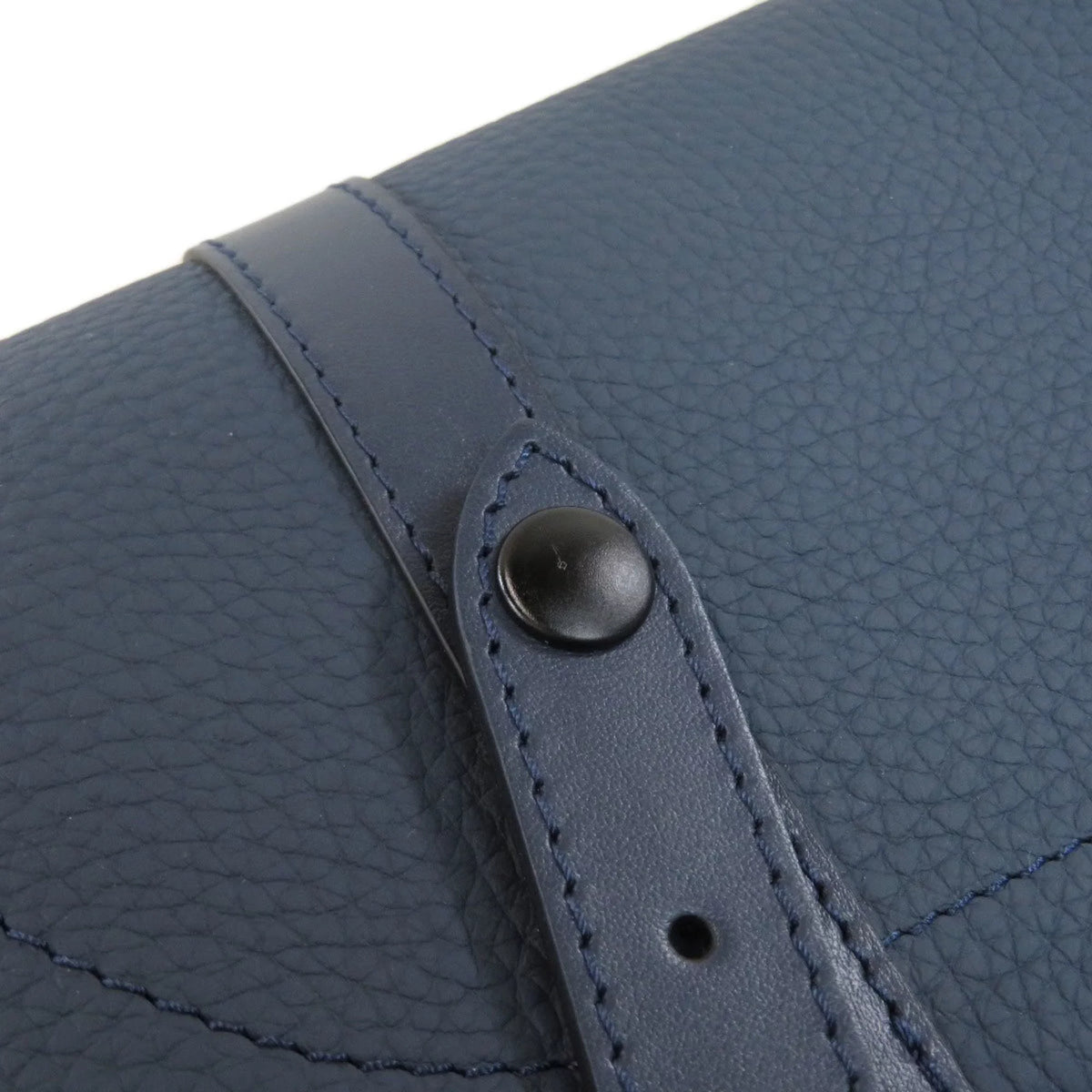 M58475 Louis Men's Leather Vuitton Christopher (Good) Taurillon Shoulder Bag Pre-Owned
