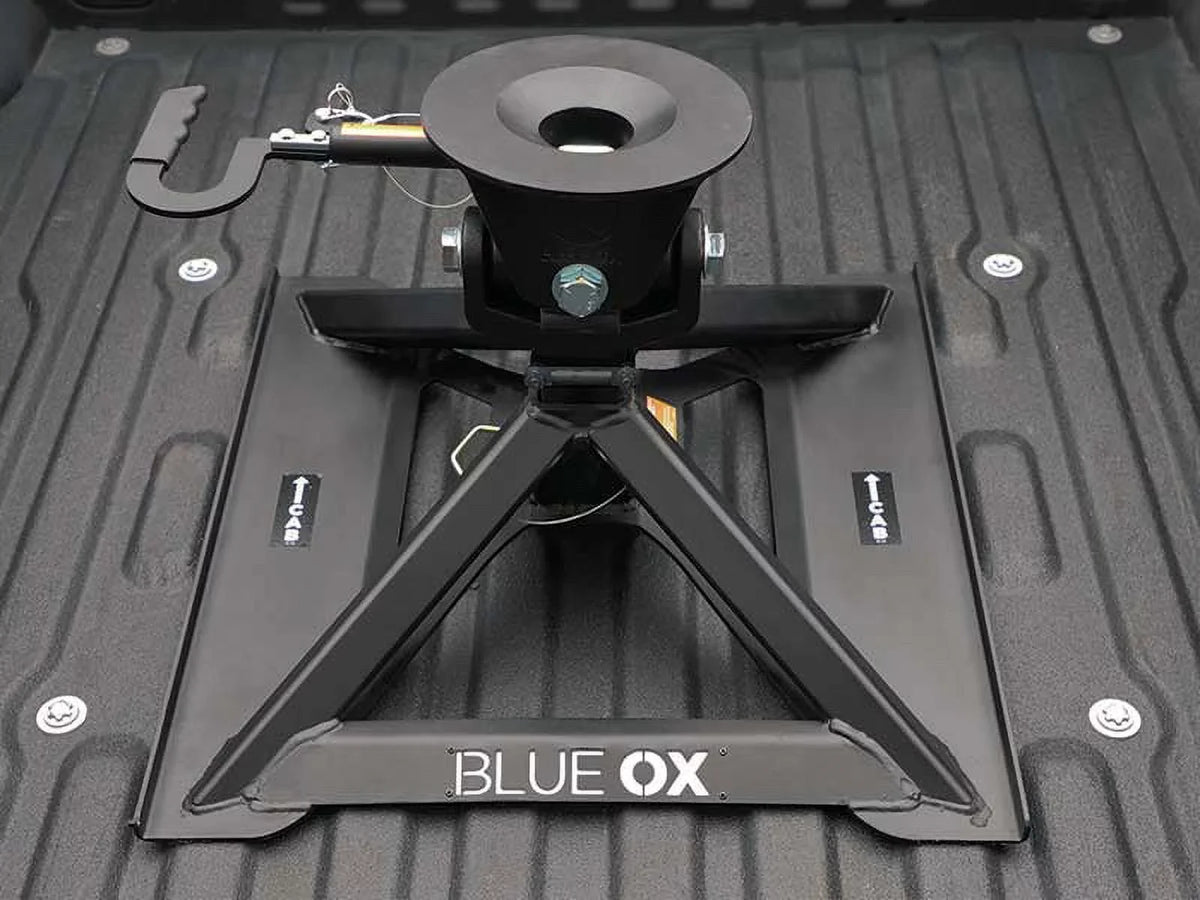 5TH BXR2100 HITCH Ox WHEEL Blue