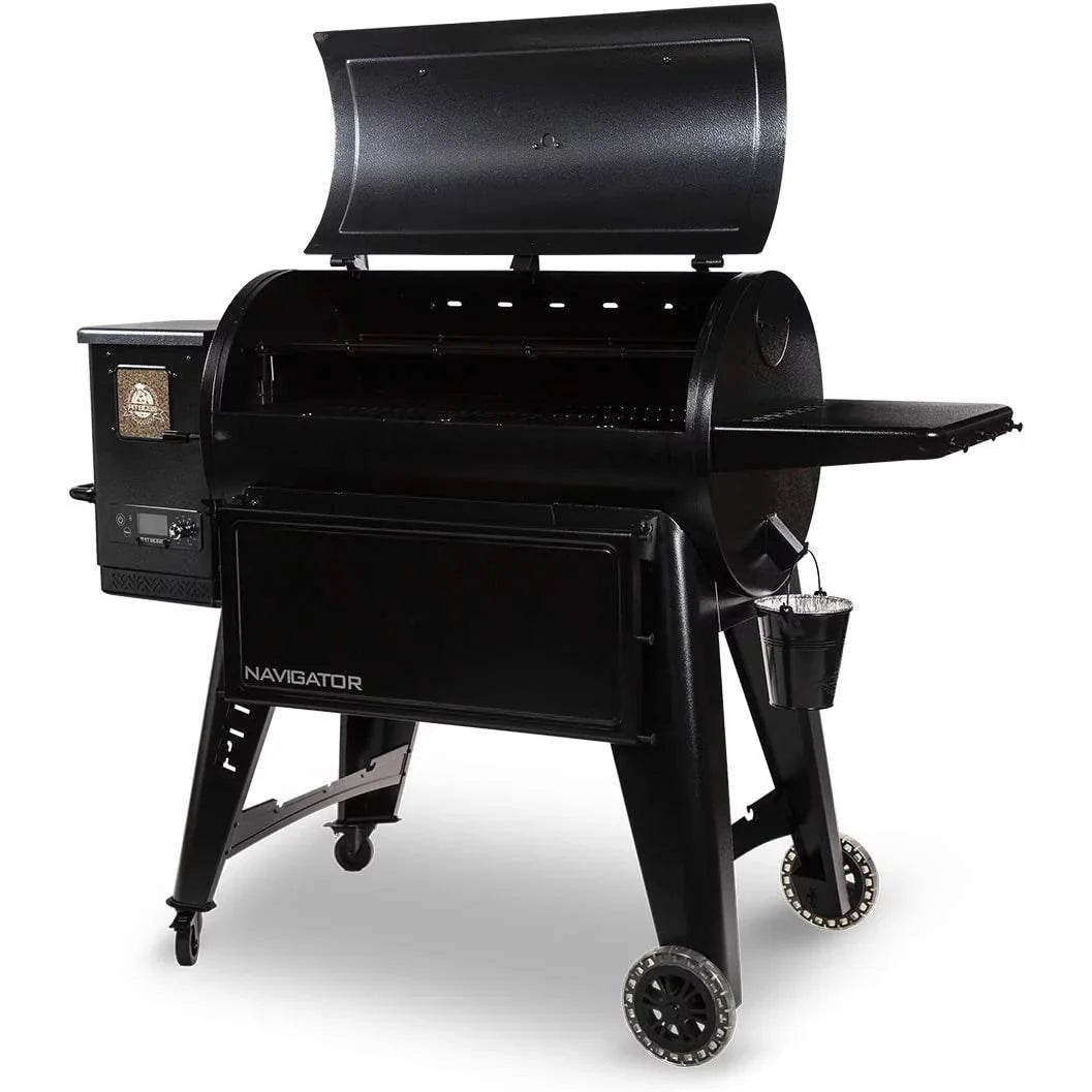 Dansons & Black Navgator Pellet Grill, 262965 Gray 1150