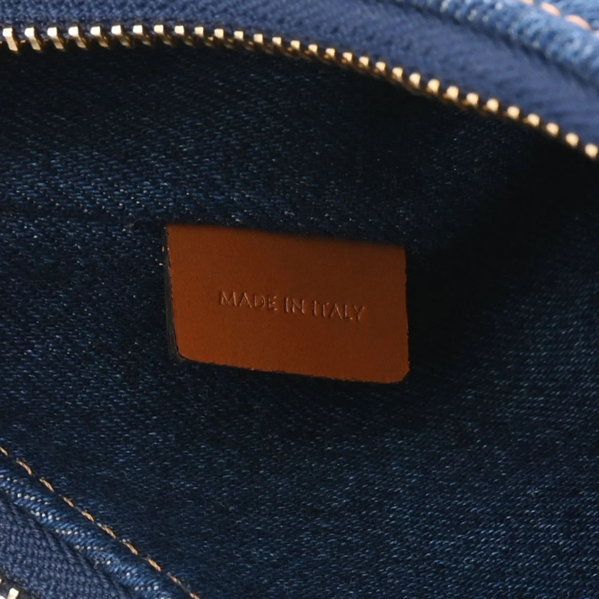 Pre-Owned (Like New) Ava Handbag 193952DKA Leather CELINE Women's Blue Denim