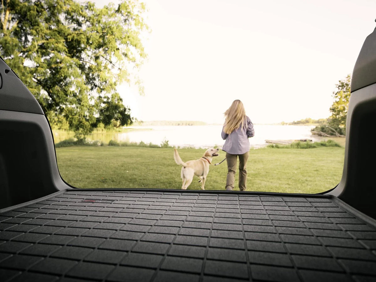with Seating, Cherokee Cargo Behind 2nd 2005-2010 Liner - Jeep WeatherTech compatible Tan Row Grand Trunk