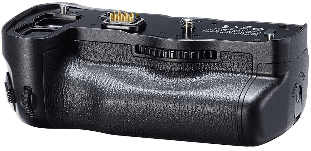 with DSLR Pentax Mark Battery SD Camera II Memory Bundle K-1 Grip, Card D-BG6
