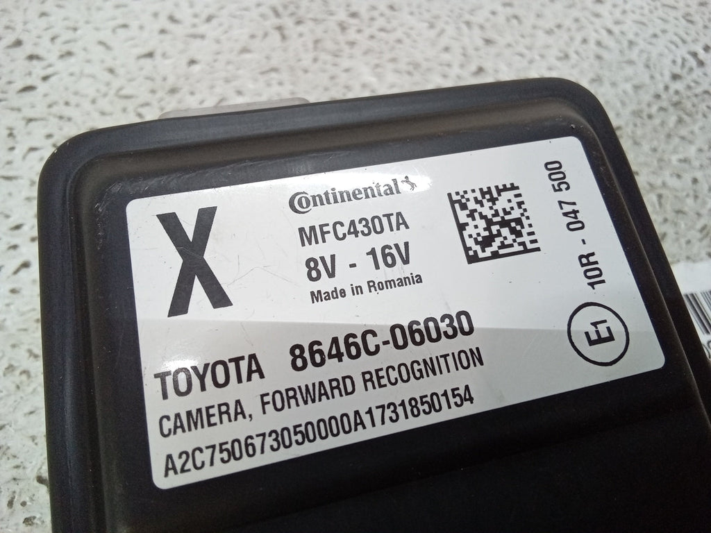 Warning OEM Toyota (Good) Front Camry 2018 Pre-Owned 8646C-06030 Departure Lane Camera