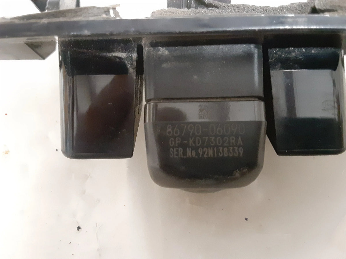 86790-06090 Pre-Owned View Backup Camry Mounted OEM 2018-2020 Lid Toyota Camera Rear (Good)