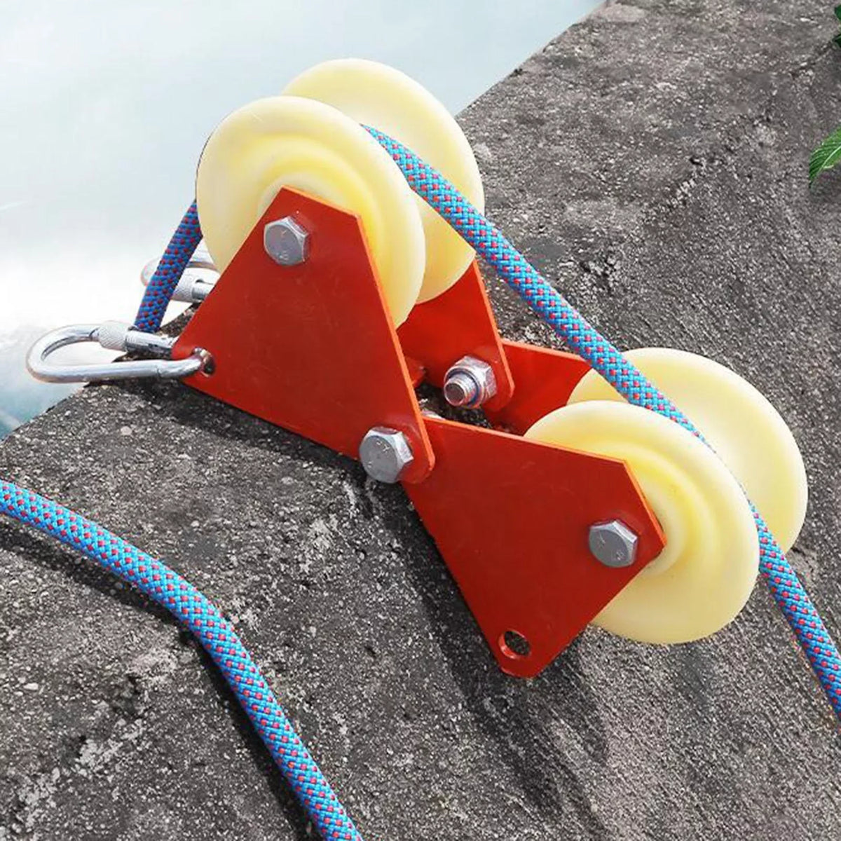 Rope Anchor Edge Rock Hiking Wear-Resistant Accessories Rope Abseiling Rappelling Wheels Sheath Climbing