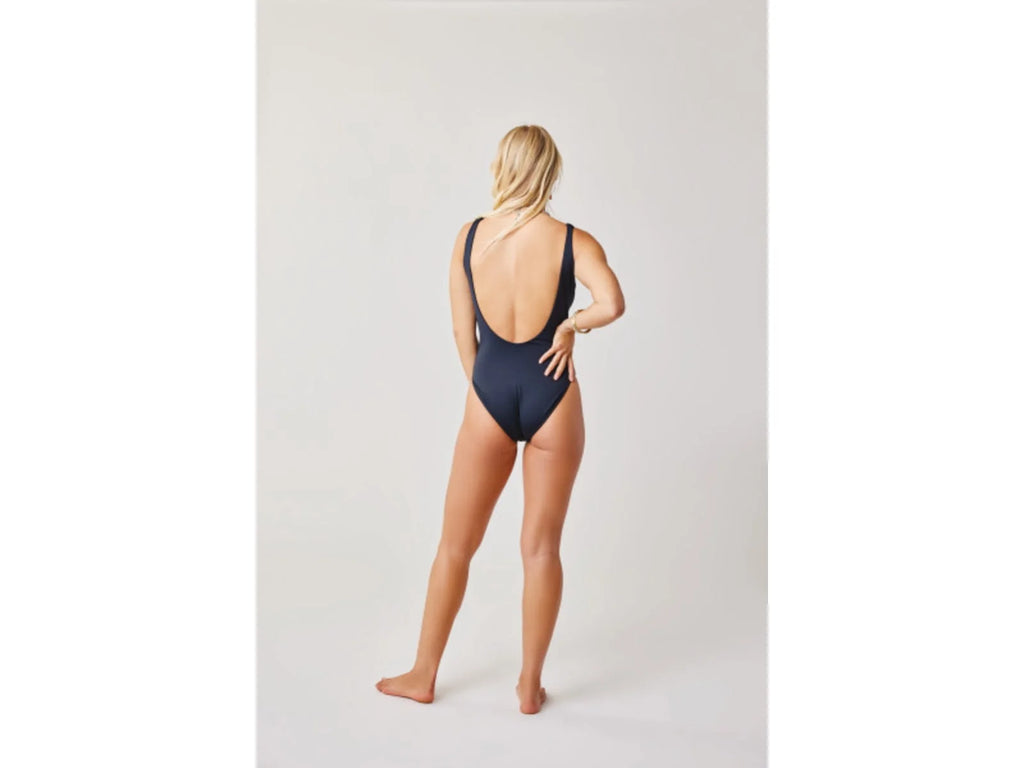 One Carve Compression Black, - Skye Medium Women's, Piece Designs