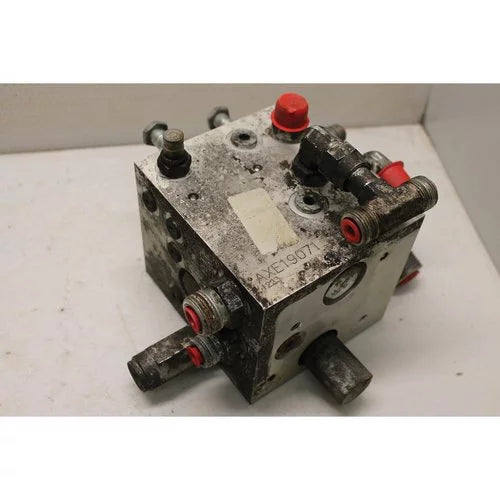 S770 S680 S670HM S650 Control S690 S680HM S660 fits Deere S550 John Used S760 S690HM S670 Hydraulic Valve AXE19232