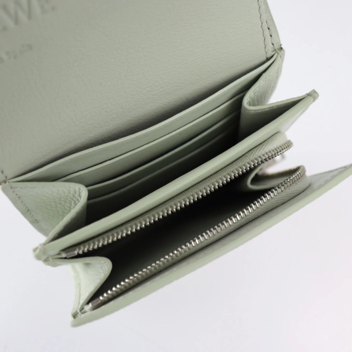 FLAP (Good) Loewe metal Anagram LOEWE L-shaped compact series fittings flap ANAGRAM light silver COMPACT C821L57X01 green Pre-Owned folio WALLET leather wallet fastener