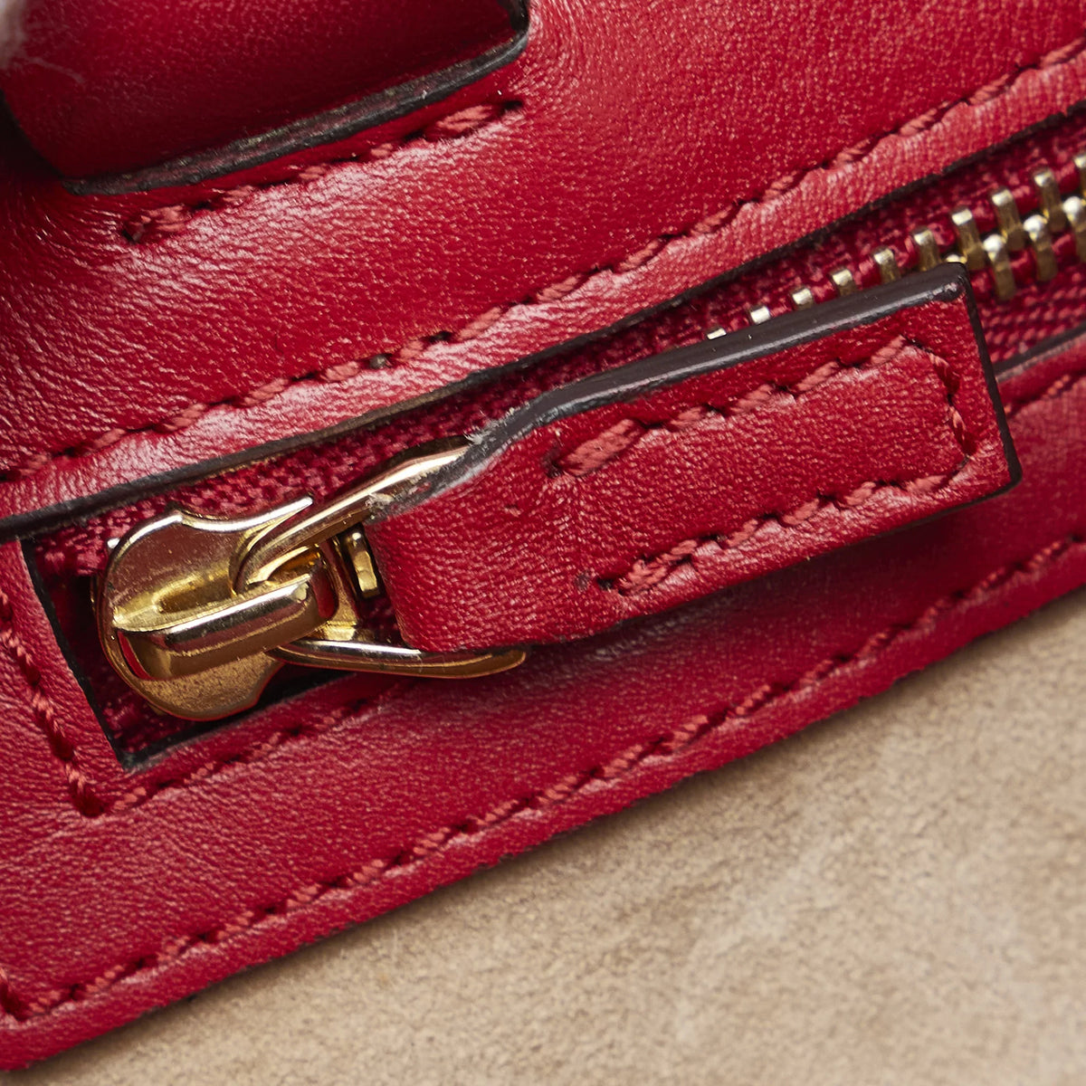 Leather (Good) Red Pre-Owned Sylvie Gucci Unisex Satchel Calf Authenticated