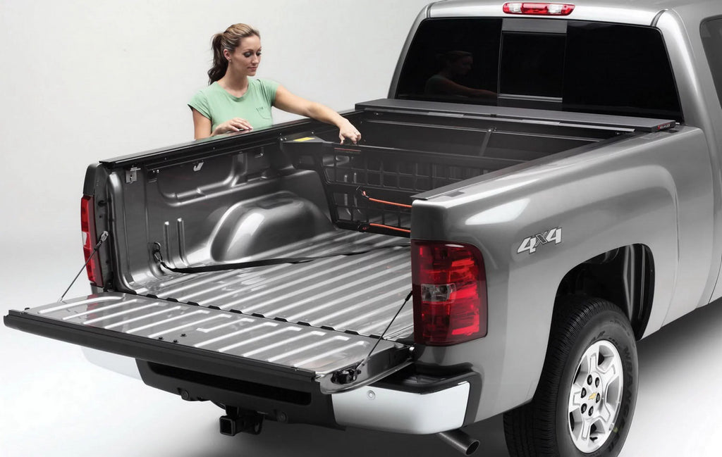 by Colorado, Canyon RealTruck Cargo 2015-2022 GMC Bed with Truck Compatible Chevrolet Manager Divider; Rolling 2015-2022 CM262 Roll-N-Lock Select