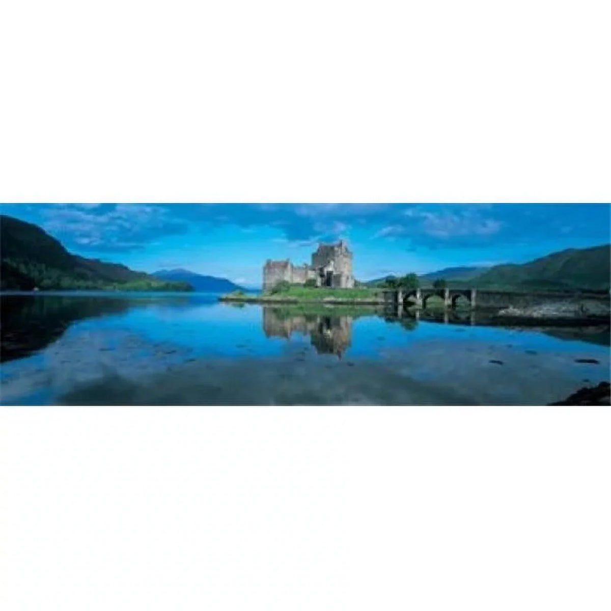 Loch 36 x Donan Highlands - Poster by Duich in Scotland castle 12 water Print a Eilean of Castle Reflection