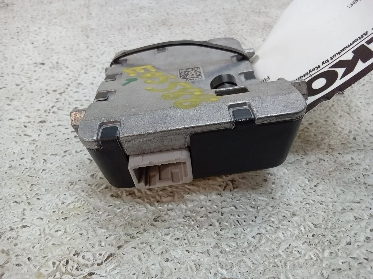 Warning OEM Toyota (Good) Front Camry 2018 Pre-Owned 8646C-06030 Departure Lane Camera