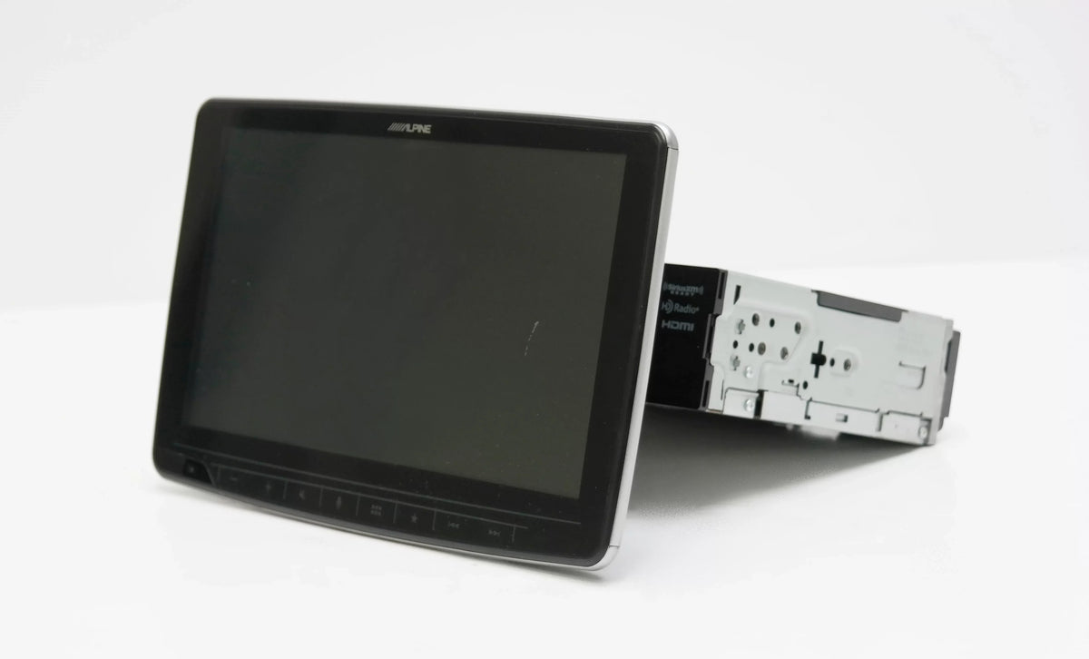 9" receiver iLX-F309 Alpine & Video Pre-Owned Apple Audio CarPlay/AndroidAuto