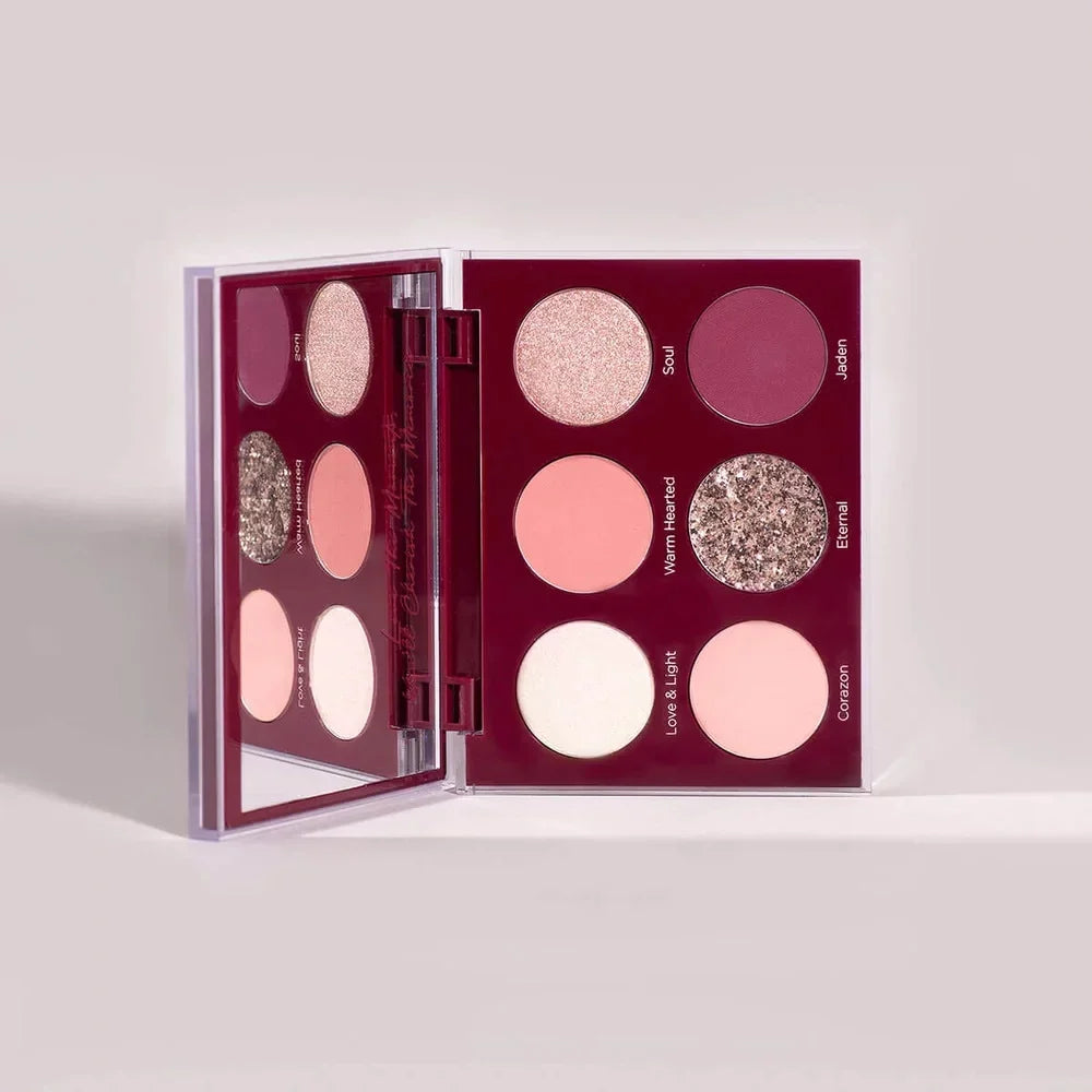 Unconditional Eyeshadow Palette Dominique